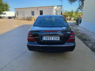 Mercedes-Benz Clase E 2004