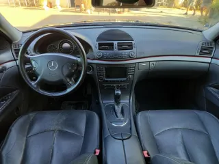 Mercedes-Benz Clase E 2004