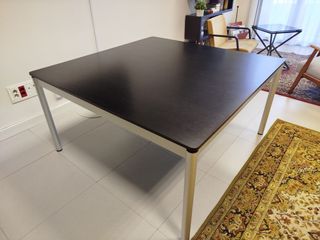 Mesa cuadrada 140x140 cm