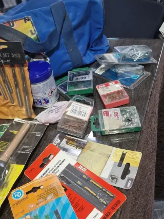 Herramientas de construcción y bricolaje