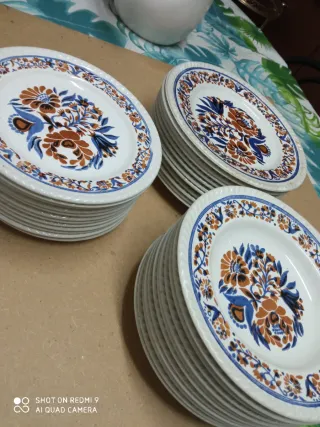 Set 36 Piatti Ceramica Grezza Decorati