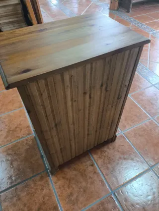 Mesa Auxiliar Madera Maciza Cajones y Puertas