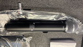 Shure BLX24/SM58 Sistema Inalámbrico Negro