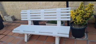 Sofá de piel marrón