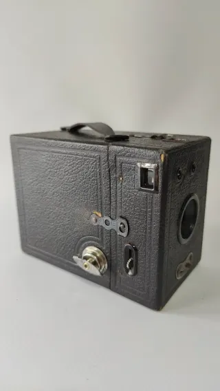 Cámara Coronet No. 2 con caja original