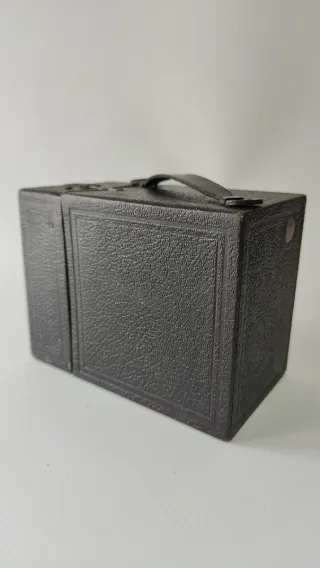 Cámara Coronet No. 2 con caja original