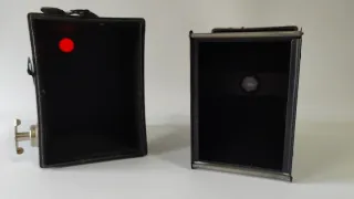 Cámara Coronet No. 2 con caja original