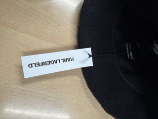 Gorro pescador Karl Lagerfeld negro