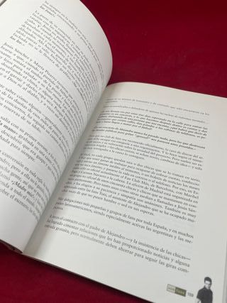 Libro Alejandro Sanz "Por Derecho" (Impecable)