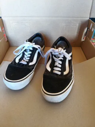 Vans Scarpe Sneakers Nere e Bianche