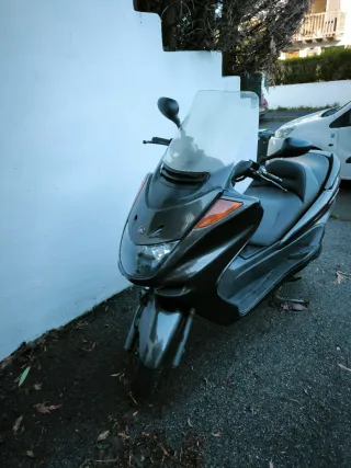 Yamaha Majesty 250 - Maxi Scooter