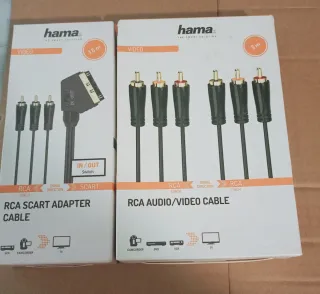 un cable adaptador SCART a RCA y un cable de audi