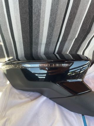 Espejo retrovisor derecho negro