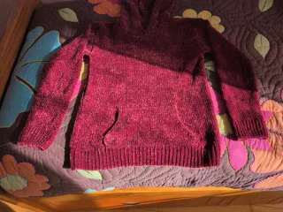 Jersey C&A terciopelo burdeos Talla S Nuevo