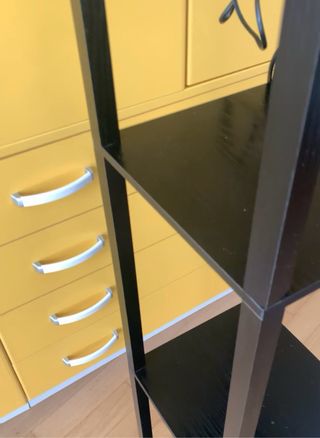 Lampada da terra LED con ripiani