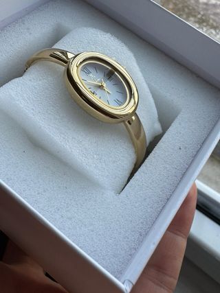 Orologio da polso elegante dorato