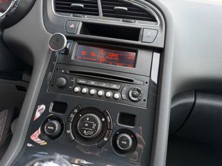 Peugeot 5008 Style 1.6 BlueHDi 88KW (120CV)