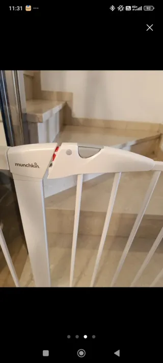 Barrera de seguridad para escaleras blanca