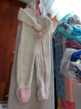 Mono ovejita calentito sirve como disfraz también