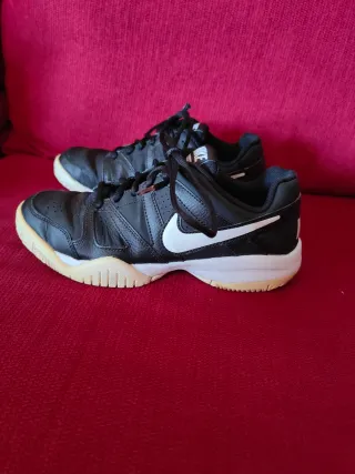 Zapatillas deportivas Nike Mujer Talla 38.5 Negras