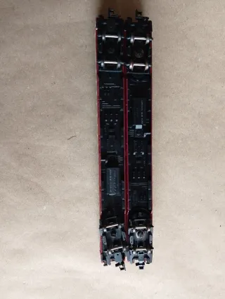 Lote 2 vagones ARNOLD