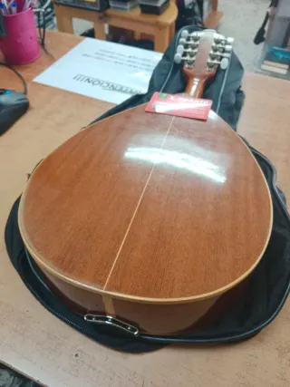 MANDOLINA VICENTE TATAY TOMAS CON FUNDA