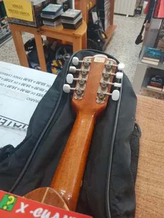 MANDOLINA VICENTE TATAY TOMAS CON FUNDA