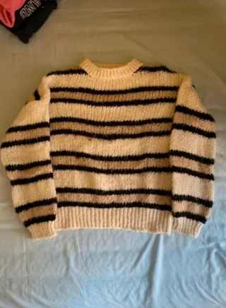 Jersey de rayas beige y marrón