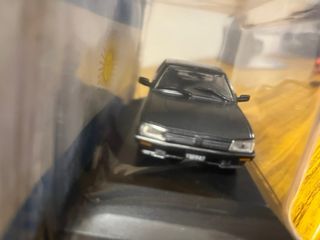 Peugeot 505 Sri 1992 coche a escala 1/43