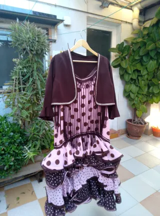 Vestido de flamenca con torera