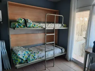 Cama Litera Abatible con Colchones y Nórdicos