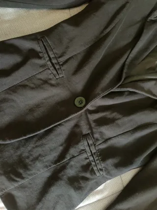 Americana Negra Ajustada