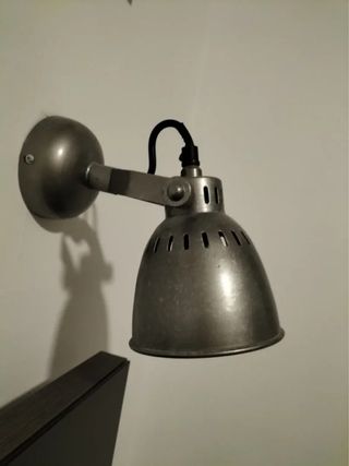 LAMPARA DE METAL ESTILO INDUSTRIAL