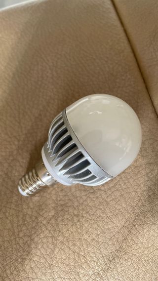 LAMPARA DE METAL ESTILO INDUSTRIAL