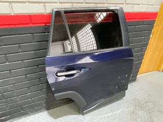 PUERTA TRASERA DERECHA TOYOTA RAV4