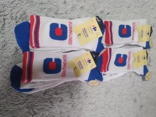 Lote ropa Pryca y Continente