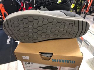 Zapatillas Shimano GR5 Talla 41 Gris/Negro