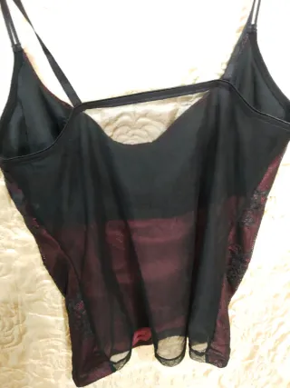 Sottogiacca pizzo nero e bordeaux