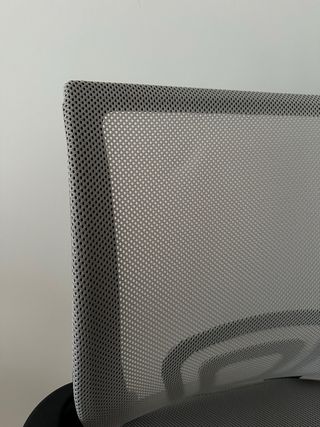 Silla de oficina ergonómica gris