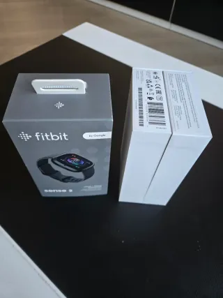 Caja, correas y cargador Fitbit Sense 2