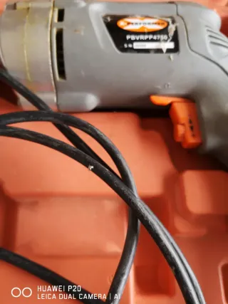 Taladro Eléctrico con Maletín