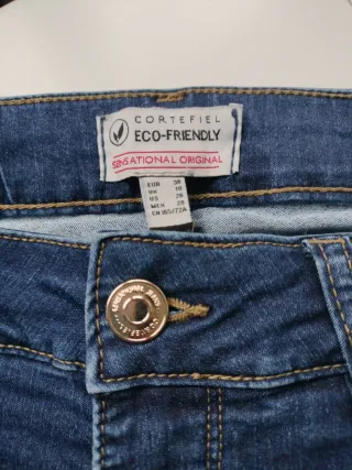 Jeans skinny blu. Eco-friendly.