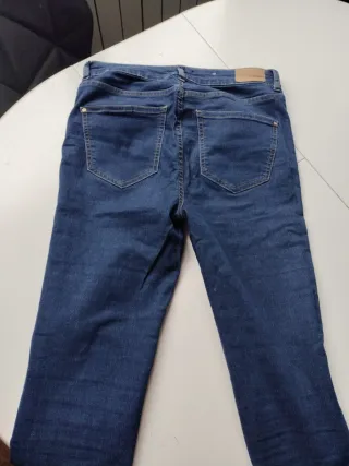 Jeans skinny blu. Eco-friendly.