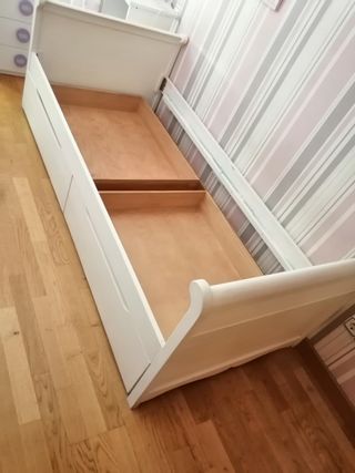 Cama nido de madera blanca