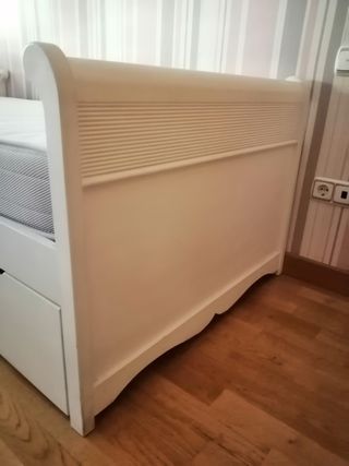Cama nido de madera blanca