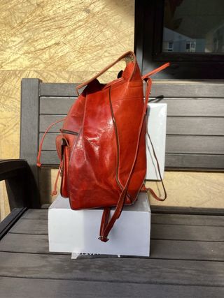 Mochila artesanal de cuero