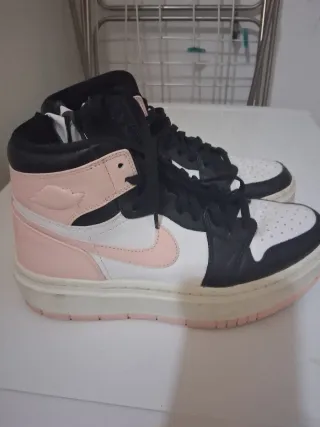 Nike Air Jordan 1 Pink Black