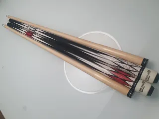 2 Tacos de Billar DIAMOND SUPERMAN WHITE Y RED