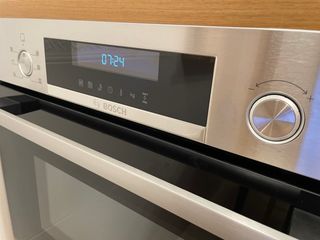 Horno Microondas 2en1 Compacto Bosch CMA585GS0