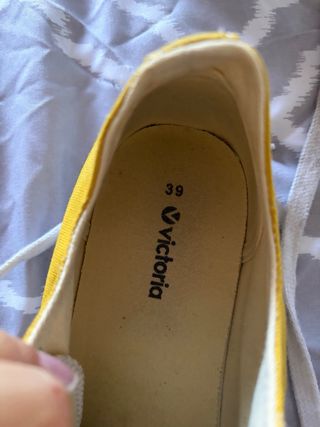 Bambas Victoria Mostaza Talla 39
